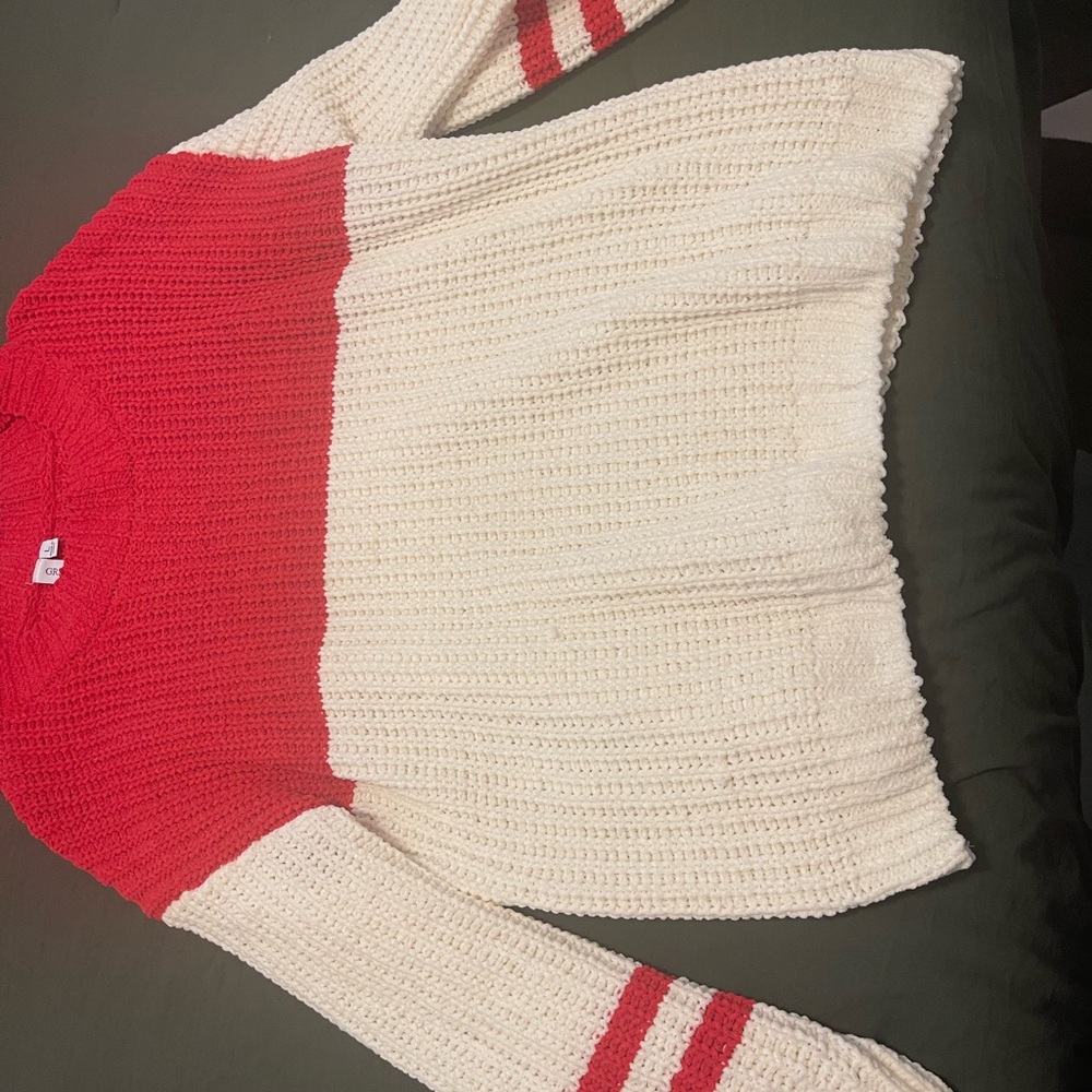 Chunky Knit Red and Cream Crew Neck Sweater